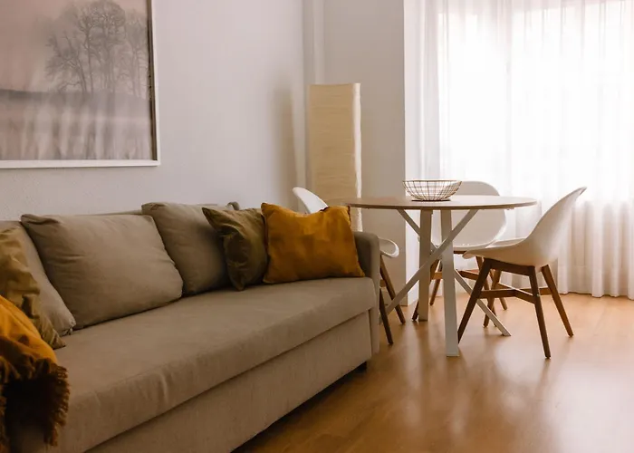 Apartamento Junto Al Recinto Ferial Con Garaje Y Aire Acondicionado