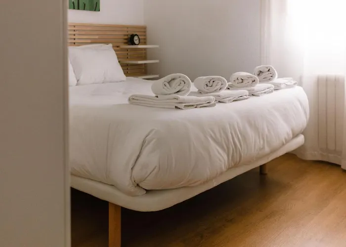 Apartamento Junto Al Recinto Ferial Con Garaje Y Aire Acondicionado